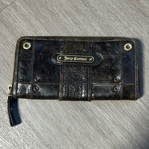 Juicy Couture Beown Leather Wallet